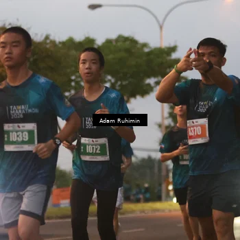 Runner Photo 4383313