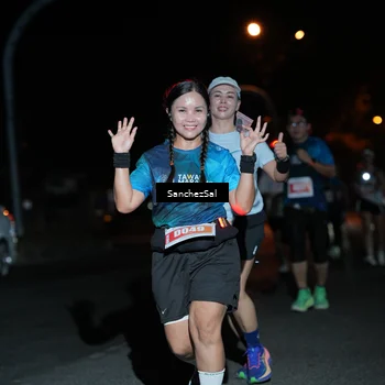 Runner Photo 4383315
