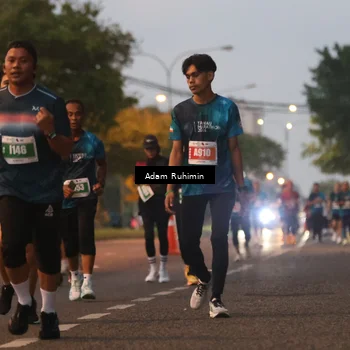 Runner Photo 4383347