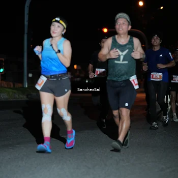 Runner Photo 4383364
