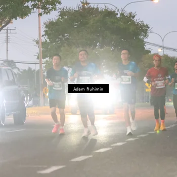 Runner Photo 4383376