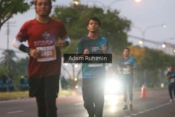 Runner Photo 4383385