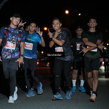 Runner Photo 4383400