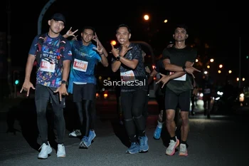 Runner Photo 4383403