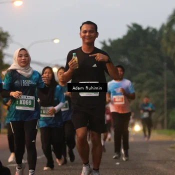 Runner Photo 4383420