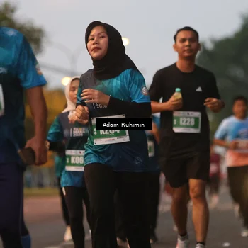 Runner Photo 4383421