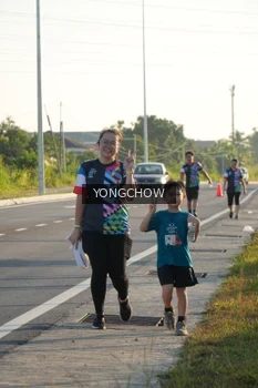Runner Photo 4383427