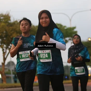 Runner Photo 4383438