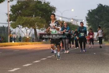 Runner Photo 4383441