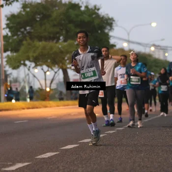 Runner Photo 4383442