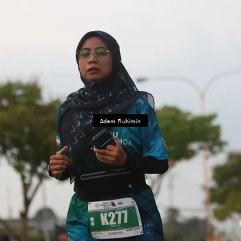 Runner Photo 4383443