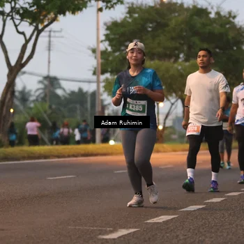 Runner Photo 4383460
