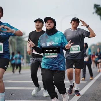 Runner Photo 4383473