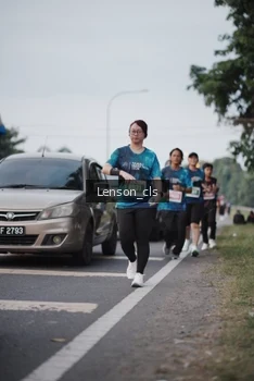 Runner Photo 4383483