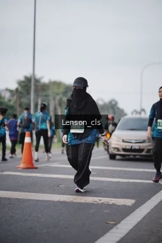 Runner Photo 4383485