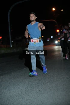 Runner Photo 4383490