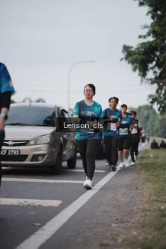 Runner Photo 4383492