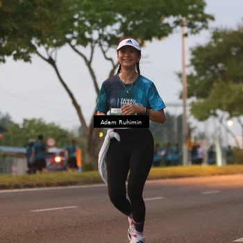 Runner Photo 4383503