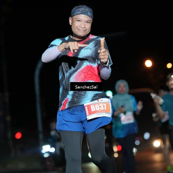 Runner Photo 4383512