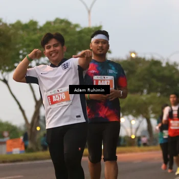 Runner Photo 4383553