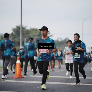 Runner Photo 4383558