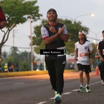 Runner Photo 4383576