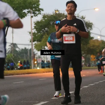 Runner Photo 4383599