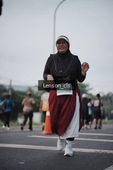Runner Photo 4383610