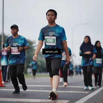 Runner Photo 4383612