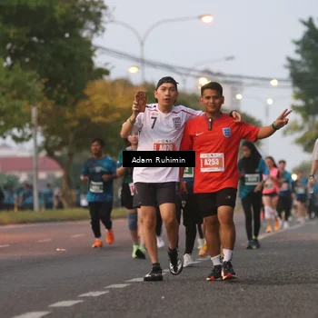 Runner Photo 4383619