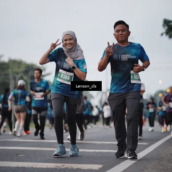 Runner Photo 4383641