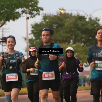 Runner Photo 4383642
