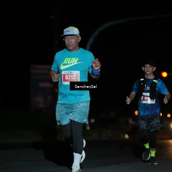 Runner Photo 4383652