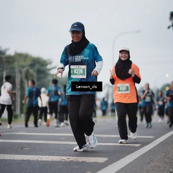 Runner Photo 4383654