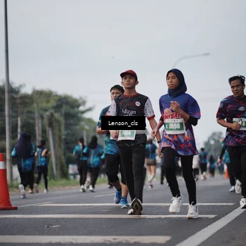Runner Photo 4383662