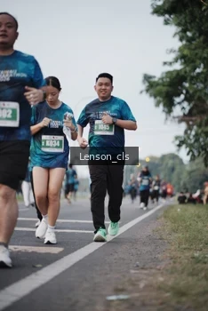 Runner Photo 4383667