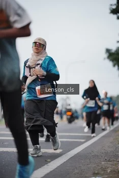 Runner Photo 4383672