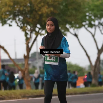 Runner Photo 4383692