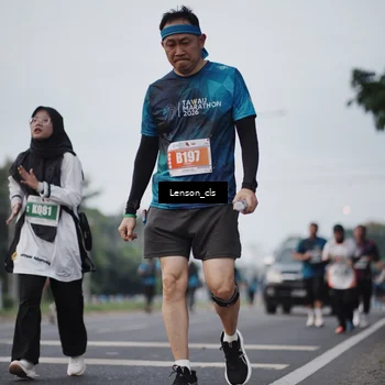 Runner Photo 4383696
