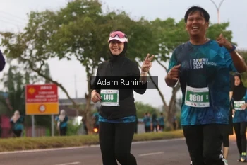 Runner Photo 4383701