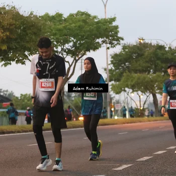 Runner Photo 4383709