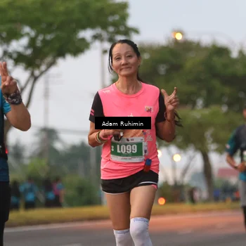 Runner Photo 4383711