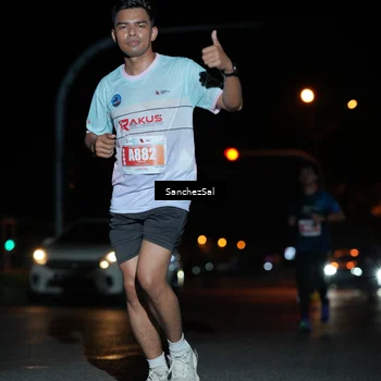 Runner Photo 4383721