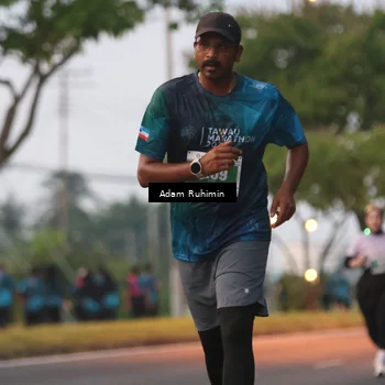 Runner Photo 4383724