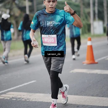 Runner Photo 4383751