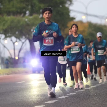 Runner Photo 4383752