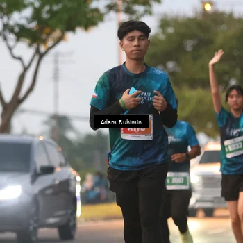 Runner Photo 4383761