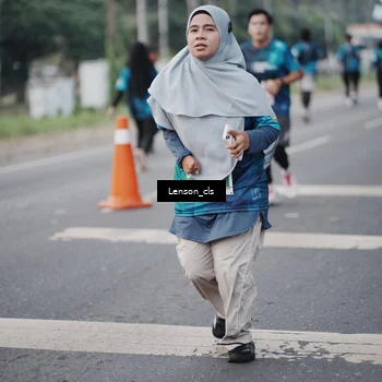 Runner Photo 4383764