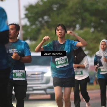 Runner Photo 4383767