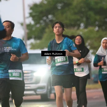 Runner Photo 4383778